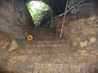 楚辺クラガーの取水場から見上げた入口