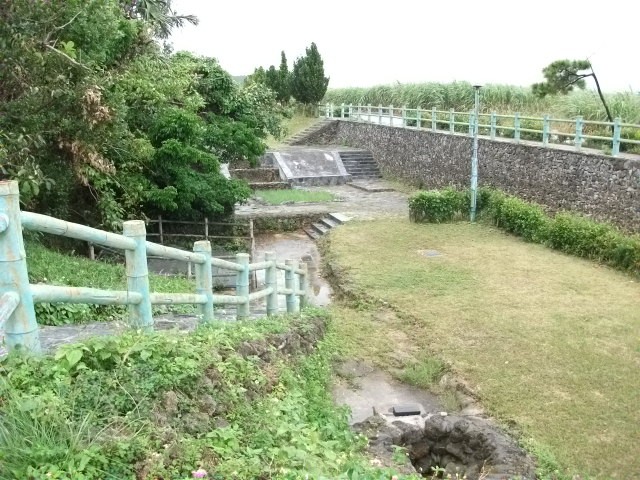 周辺（尚円王御庭公園内）