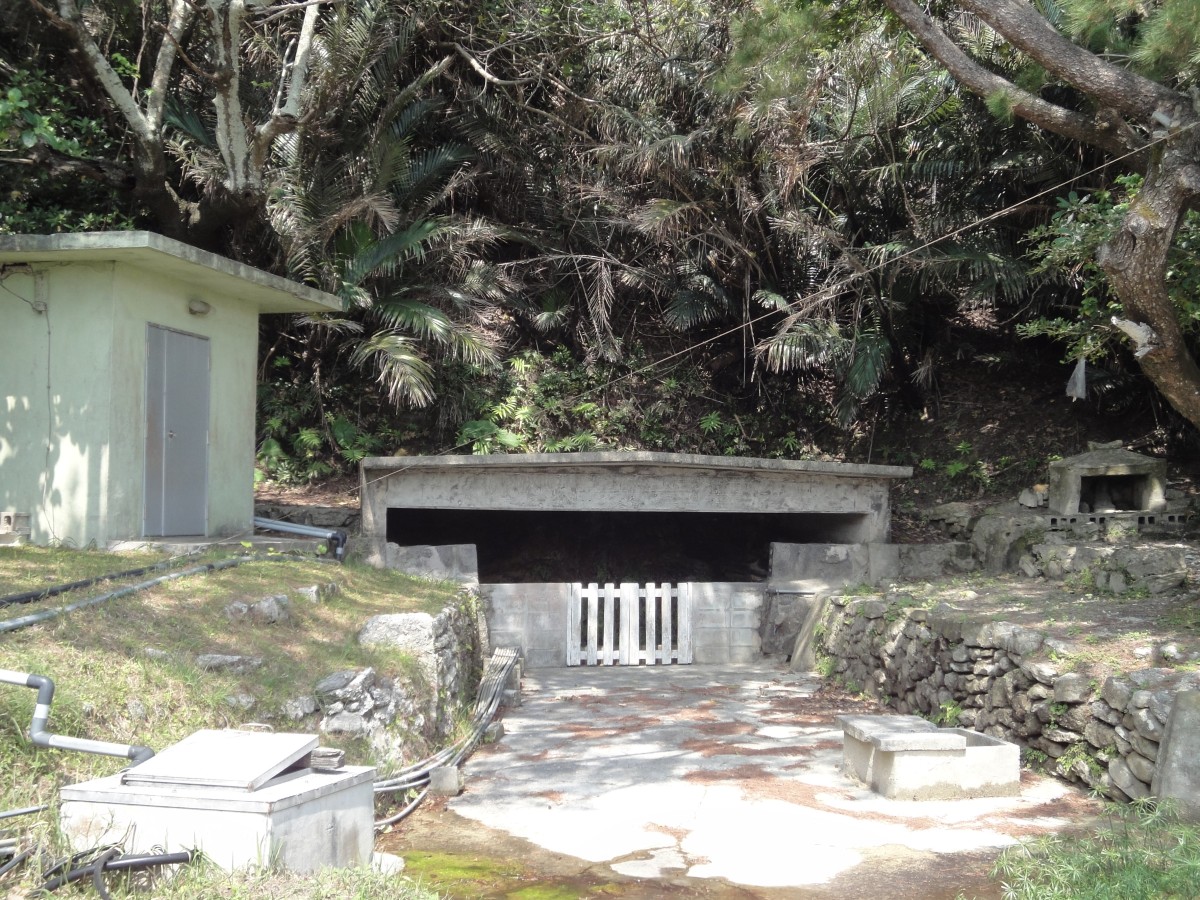 座間味村　阿嘉ウフガー